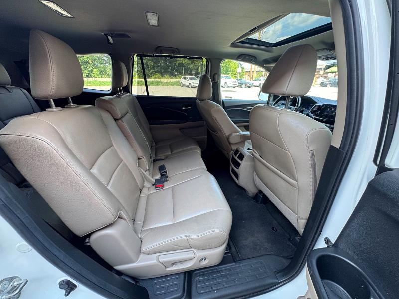 2020 Honda Pilot VIN 5FNYF6H51LB046740 COPART salvage auction — NORMAL WEAR, Wv - Certificate Of Title (P), sold $10,400 on 2026-07-29 (photo 6)