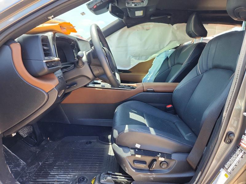 2026 Toyota Crown signia VIN JTDAAAAF9T3040350 COPART salvage auction — SIDE, Tx - Salvage Vehicle Title, sold $16,200 on 2026-08-27 (photo 7)