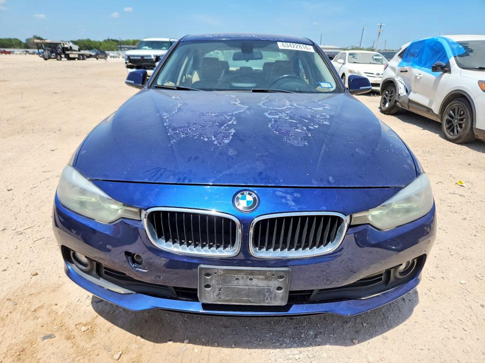 2016 BMW VIN WBA8E1G5XGNT99425 COPART salvage auction — MINOR DENT/SCRATCHES, Tx - Certificate Of Title, sold $1,500 on 2026-08-13 (photo 5)