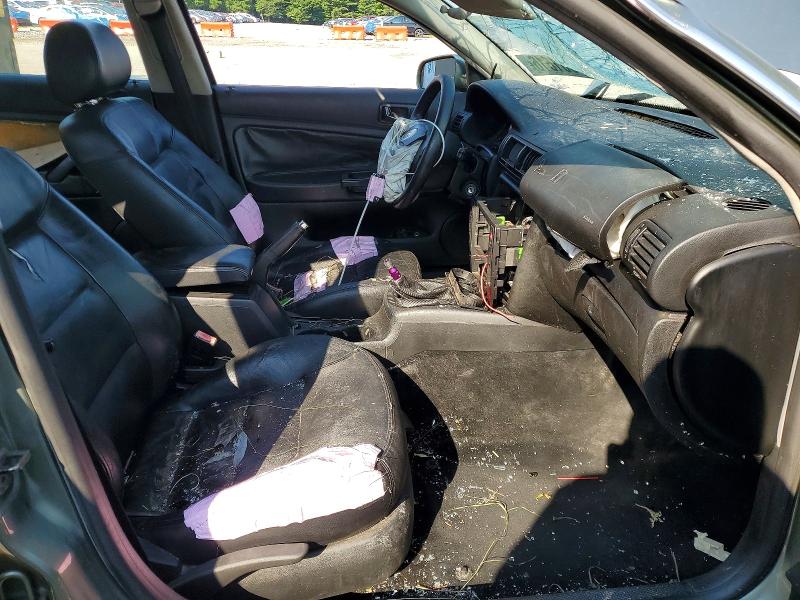 2003 Volkswagen Passat VIN WVWPD63B83E304526 COPART salvage auction — ROLLOVER, PA - CERTIFICATE OF SALVAGE, sold $375 on 2026-08-06 (photo 7)