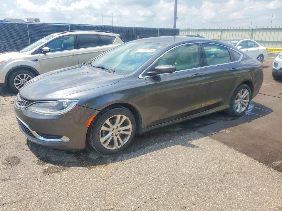 2016 Chrysler 200 VIN 1C3CCCAB4GN186973 COPART salvage auction — MINOR DENT/SCRATCHES, Mi - Dealer Only Clean Title, sold $1,500 on 2026-07-15 (photo 1)