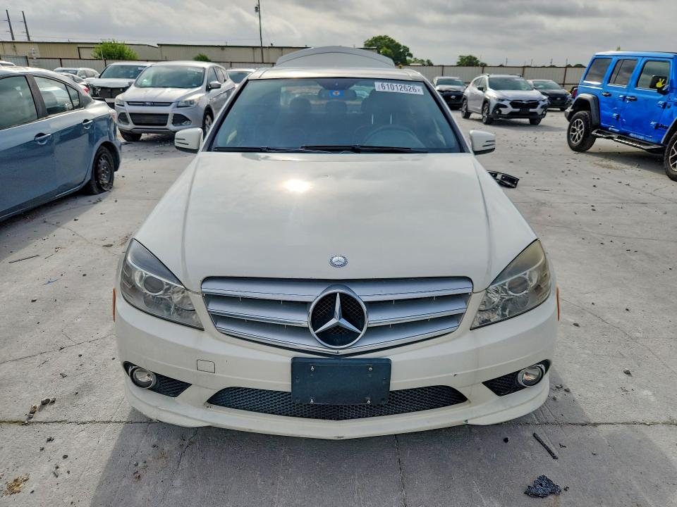 2010 Mercedes-benz C-klasse VIN WDDGF5GB7AR117207 COPART salvage auction — REAR END, Tx - Salvage Vehicle Title, sold $800 on 2026-07-31 (photo 5)