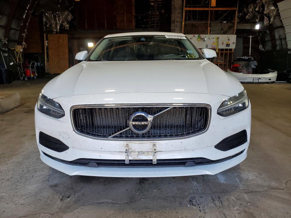 2020 Volvo S90 VIN LVYA22MK4LP157914 COPART salvage auction — REAR END, NY - MV-907A SALVAGE CERTIFICATE, sold $5,000 on 2026-07-27 (photo 5)