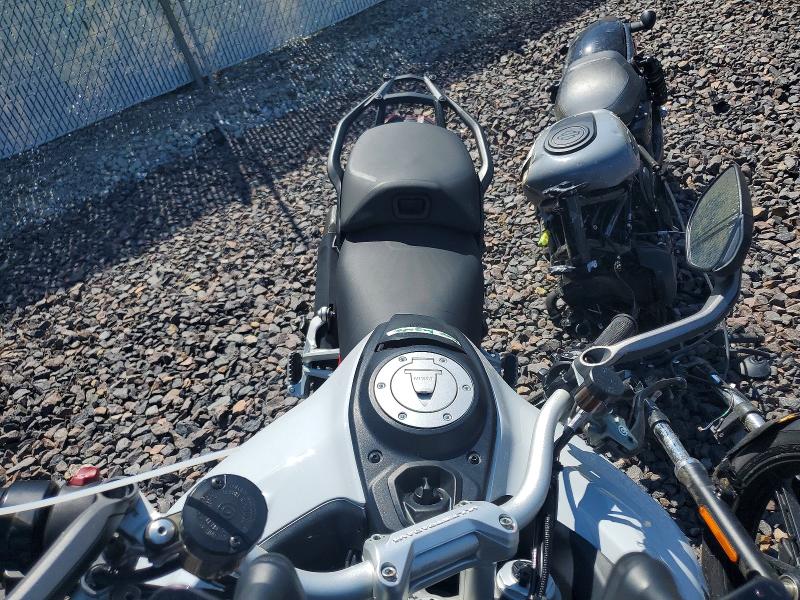 2022 Ducati Multistrada VIN ZDMAALVW4NB014192 COPART salvage auction — SIDE, In - Cert Of Title-Salvage Title, sold $8,600 on 2026-09-10 (photo 5)