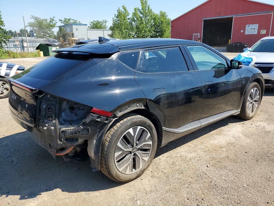 2024 Kia Ev6 VIN KNDC3DLC9R5617298 COPART salvage auction — REAR END, ON - PERMIT SALVAGE, sold $9,800 on 2026-07-30 (photo 3)