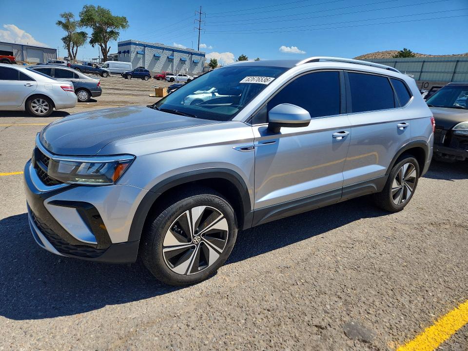 2024 Volkswagen Taos VIN 3VVUX7B20RM067777 — COPART salvage auction photo