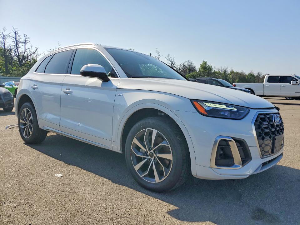 2023 Audi Q5 VIN WA1GAAFY1P2129923 COPART salvage auction — FRONT END, Ny - Mv-907A Salvage Certificate, sold $15,800 on 2026-07-08 (photo 4)