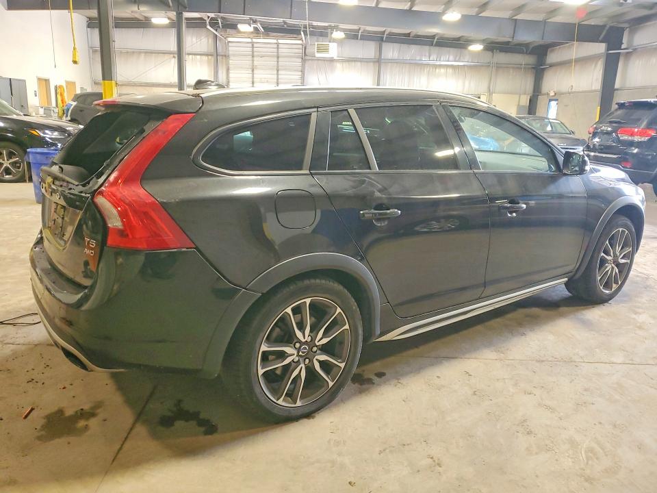 2016 Volvo V60 VIN YV4612HK4G1013117 COPART salvage auction — REAR END, Pa - Certificate Of Salvage, sold $15 on 2026-08-10 (photo 3)