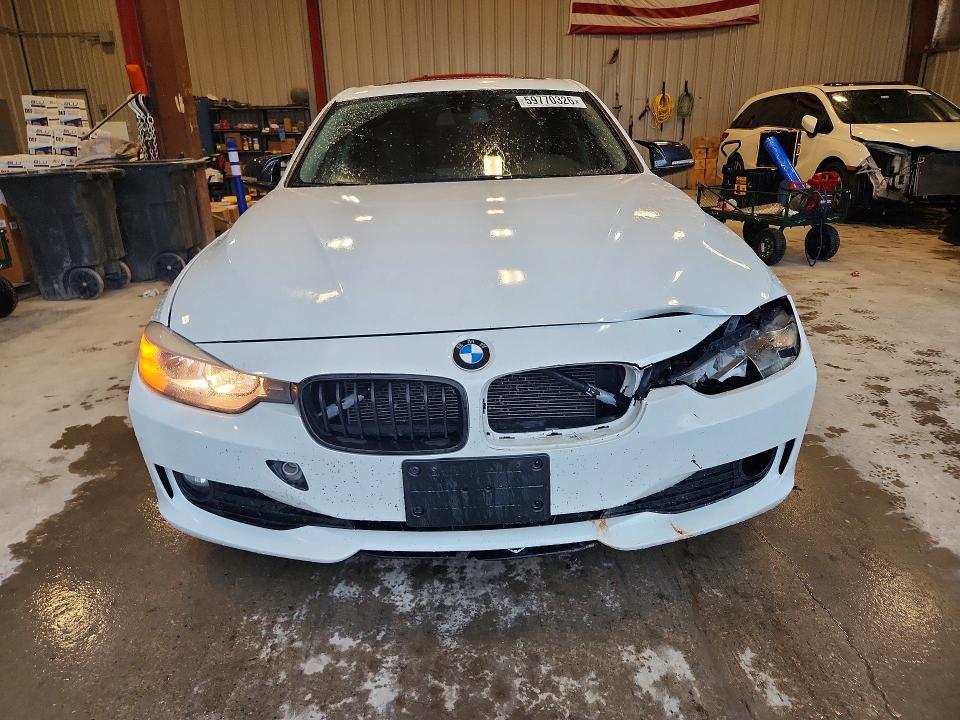 2015 BMW 3er VIN WBA3C3C54FP663579 COPART salvage auction — FRONT END, Wi - Certificate Of Title, sold $1,700 on 2026-08-03 (photo 5)