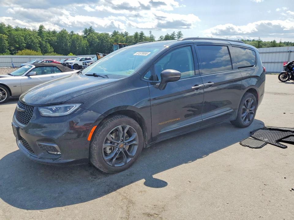 2024 Chrysler Pacifica VIN 2C4RC3BG8RR175027 — COPART salvage auction photo