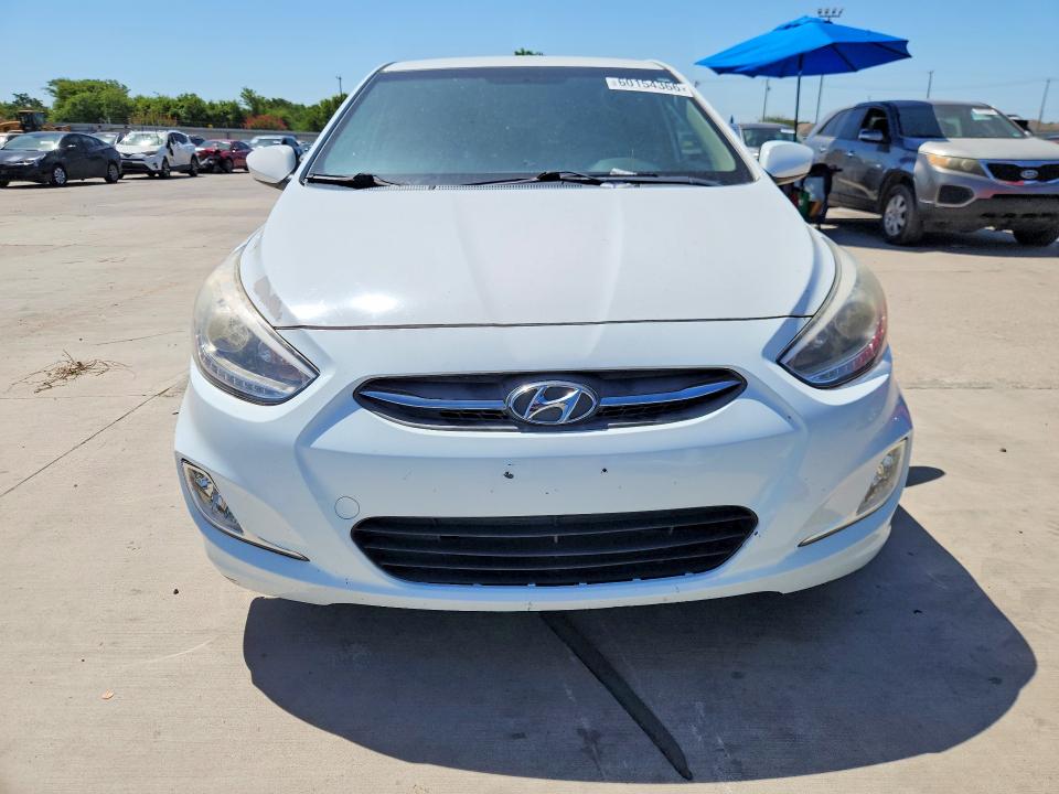 2016 Hyundai Accent VIN KMHCU4AE8GU117178 COPART salvage auction — MINOR DENT/SCRATCHES, Tx - Certificate Of Title, sold $925 on 2026-07-16 (photo 5)