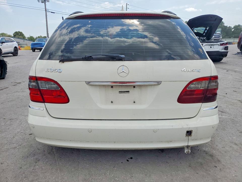 2008 Mercedes-benz E-class VIN WDBUH87X48B242221 COPART salvage auction — MINOR DENT/SCRATCHES, Ky - Certificate Of Title, sold $600 on 2026-08-17 (photo 6)