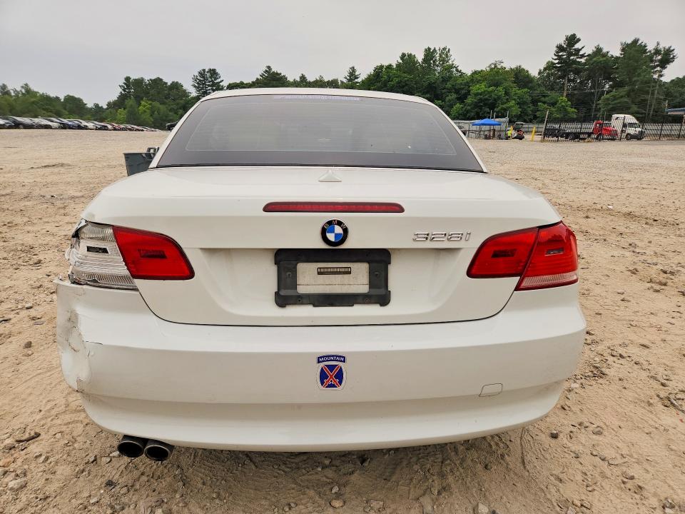 2009 BMW 3 series VIN WBAWR33559P461267 COPART salvage auction — REAR END, MA - CERT OF TITLE-RECONSTRCTD COLL, sold $750 on 2026-07-23 (photo 6)