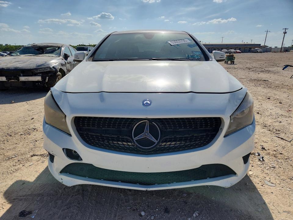 2016 Mercedes-benz Cla-klasse VIN WDDSJ4EB3GN339054 COPART salvage auction — MINOR DENT/SCRATCHES, Tx - Certificate Of Title, sold $3,250 on 2026-08-10 (photo 5)