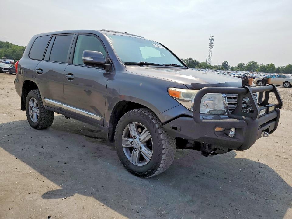 2013 Toyota Land cruiser VIN JTMHY7AJ8D4013332 COPART salvage auction — DAMAGE HISTORY, VA - CERTIFICATE OF TITLE, sold $17,500 on 2026-07-29 (photo 4)