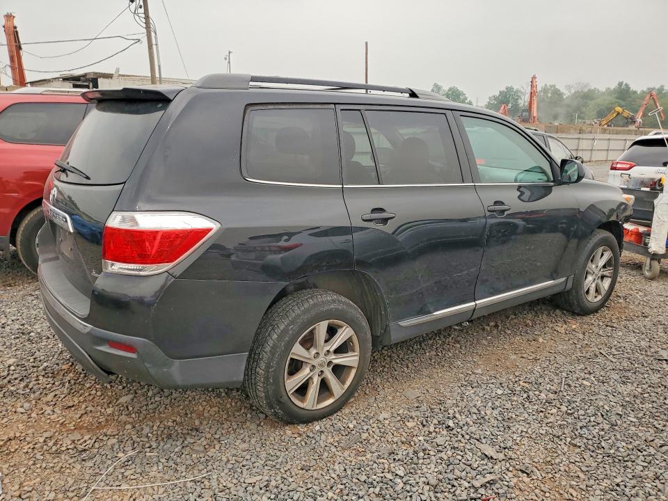 2013 Toyota Highlander VIN 5TDBK3EH6DS253524 COPART salvage auction — FRONT END, Nj - Cert Of Title-Salvage, sold $525 on 2026-07-21 (photo 3)