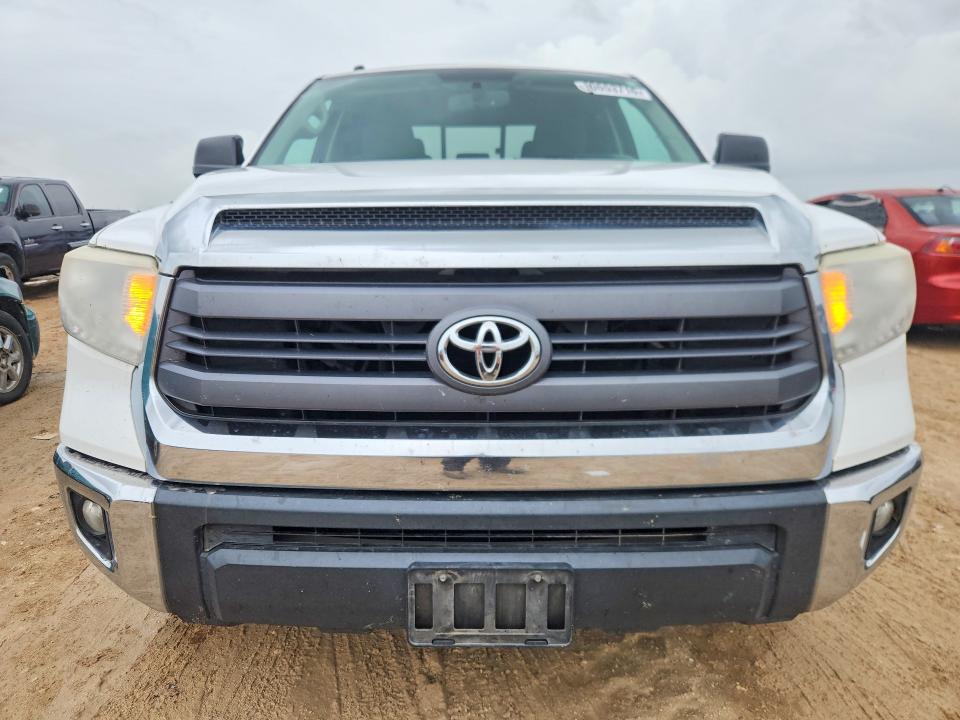 2015 Toyota Tundra VIN 5TFRY5F13FX177638 COPART salvage auction — REAR END, TX - CERTIFICATE OF TITLE, sold $3,500 on 2026-07-23 (photo 5)