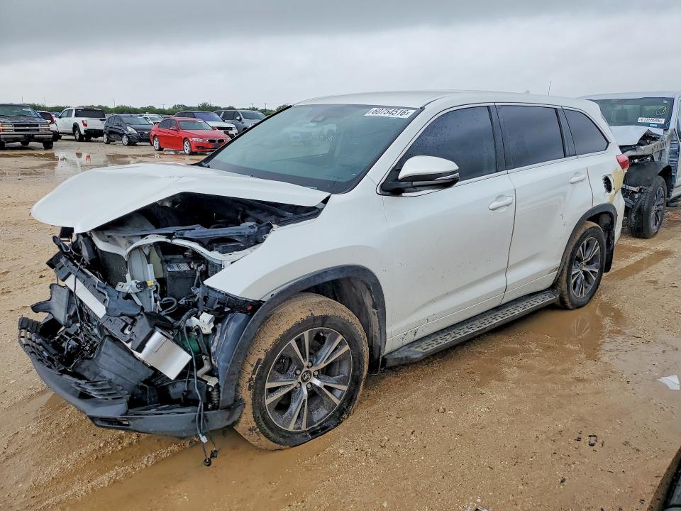 2017 Toyota Highlander VIN 5TDZZRFH5HS200850 — COPART salvage auction photo