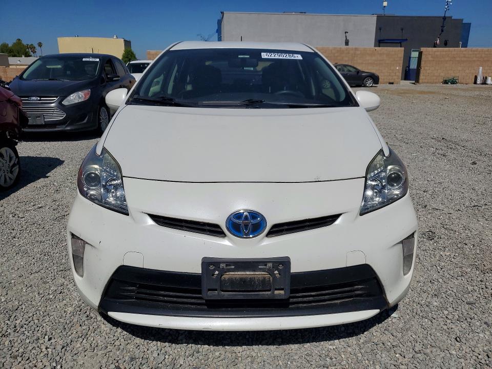 2015 Toyota Prius VIN JTDKN3DU8F1952109 COPART salvage auction — MECHANICAL, Salvage Title, sold $2,100 on 2026-07-29 (photo 5)