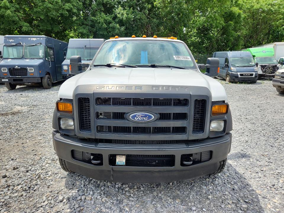 2008 Ford F550 VIN 1FDAF56R78EC99549 COPART salvage auction — MINOR DENT/SCRATCHES, Pa - Cert Of Title, sold $12,600 on 2026-07-29 (photo 5)