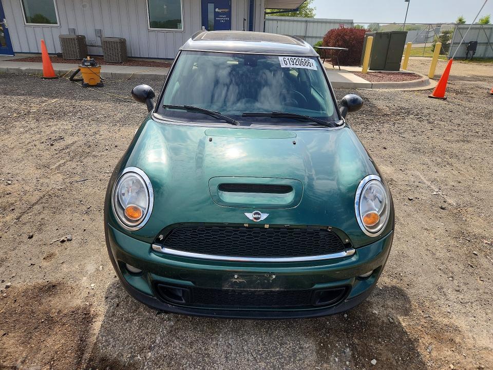 2014 Mini Cooper VIN WMWZG3C54ETY33458 COPART salvage auction — REAR END, WI - CERTIFICATE OF TITLE, sold $200 on 2026-07-28 (photo 5)