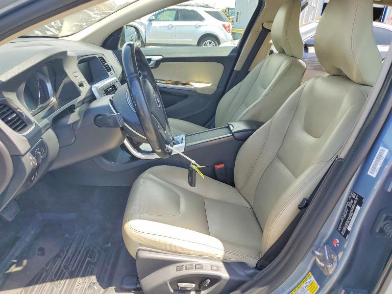 2017 Volvo V60 VIN YV140MEM2H1369124 COPART salvage auction — FRONT END, CA - SALVAGE CERTIFICATE, sold $1,850 on 2026-08-14 (photo 7)
