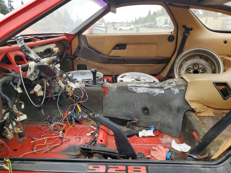 1981 Porsche 928 VIN WP0JA0928BS820789 COPART salvage auction — STRIPPED, Wa - Vehicle Cert Of Ownership-Titl, sold $250 on 2026-07-21 (photo 7)
