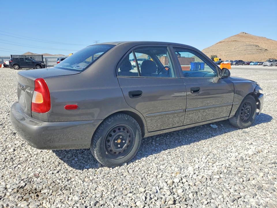 2002 Hyundai Accent VIN KMHCG45C92U395418 COPART salvage auction — FRONT END, Nv - Salvage Title, sold $500 on 2026-07-27 (photo 3)