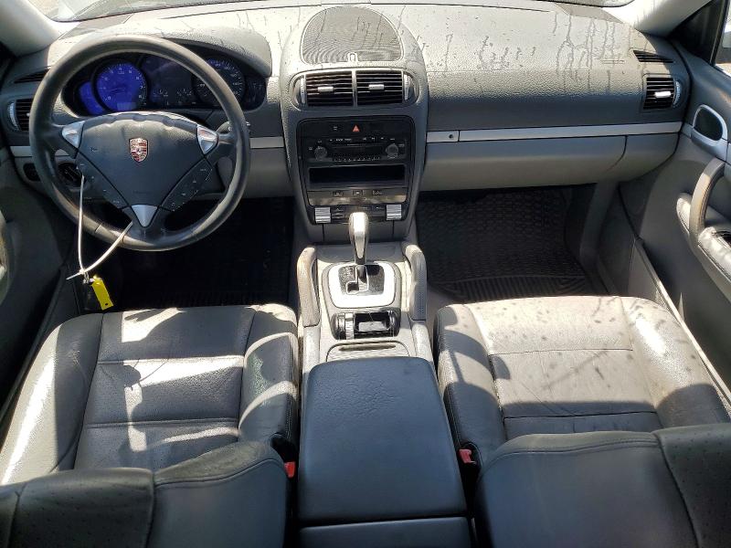 2005 Porsche Cayenne VIN WP1AA29P75LA21994 COPART salvage auction — NORMAL WEAR, CA - DIS/DLR/EXP ONLY CLEAN TITLE, sold $400 on 2026-08-07 (photo 8)