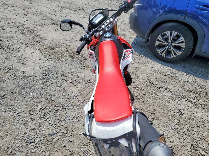 2015 Honda Crf250 VIN MLHMD3818F5203537 COPART salvage auction — FRONT END, Ny - Bill Of Sale, sold $1,200 on 2026-07-23 (photo 6)