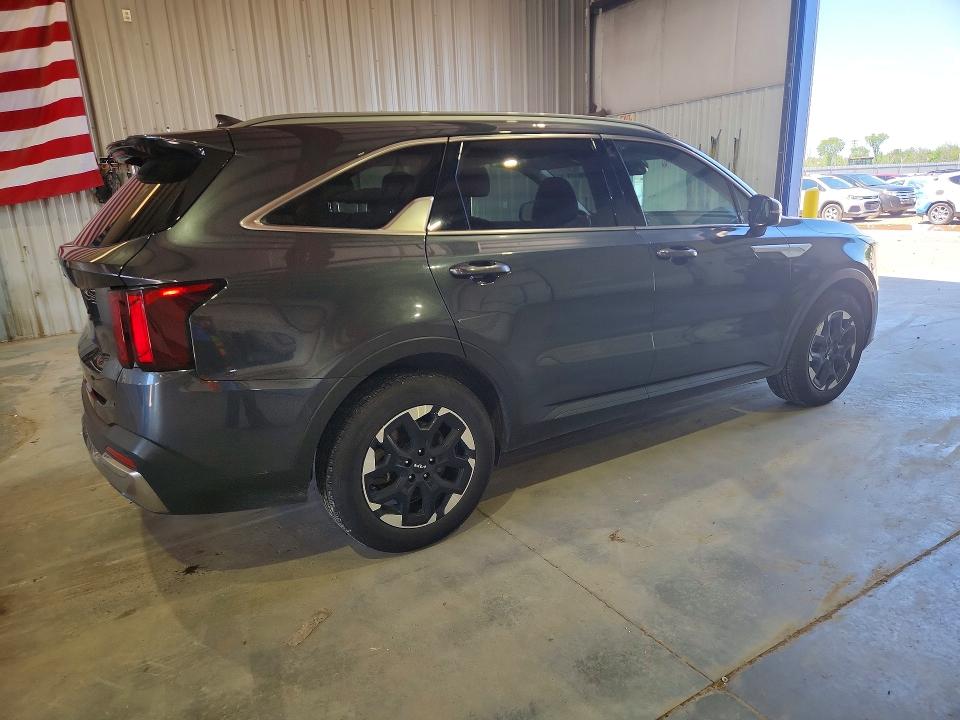 2024 Kia Sorento VIN 5XYRL4JC2RG273883 COPART salvage auction — SIDE, Tx - Certificate Of Title, sold $12,900 on 2026-07-15 (photo 3)