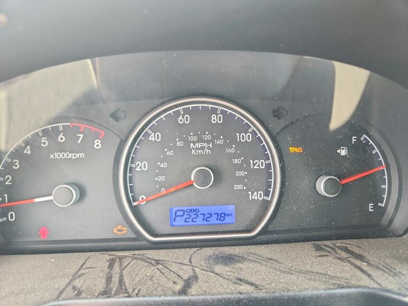 2010 Hyundai Elantra VIN KMHDU4AD8AU111433 COPART salvage auction — REAR END, OH - CERT OF TITLE-SALVAGE, sold $150 on 2026-07-28 (photo 9)