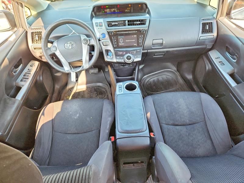 2015 Toyota Prius v VIN JTDZN3EU0FJ033394 COPART salvage auction — MINOR DENT/SCRATCHES, Ny - Certificate Of Title, sold $1,450 on 2026-07-29 (photo 8)