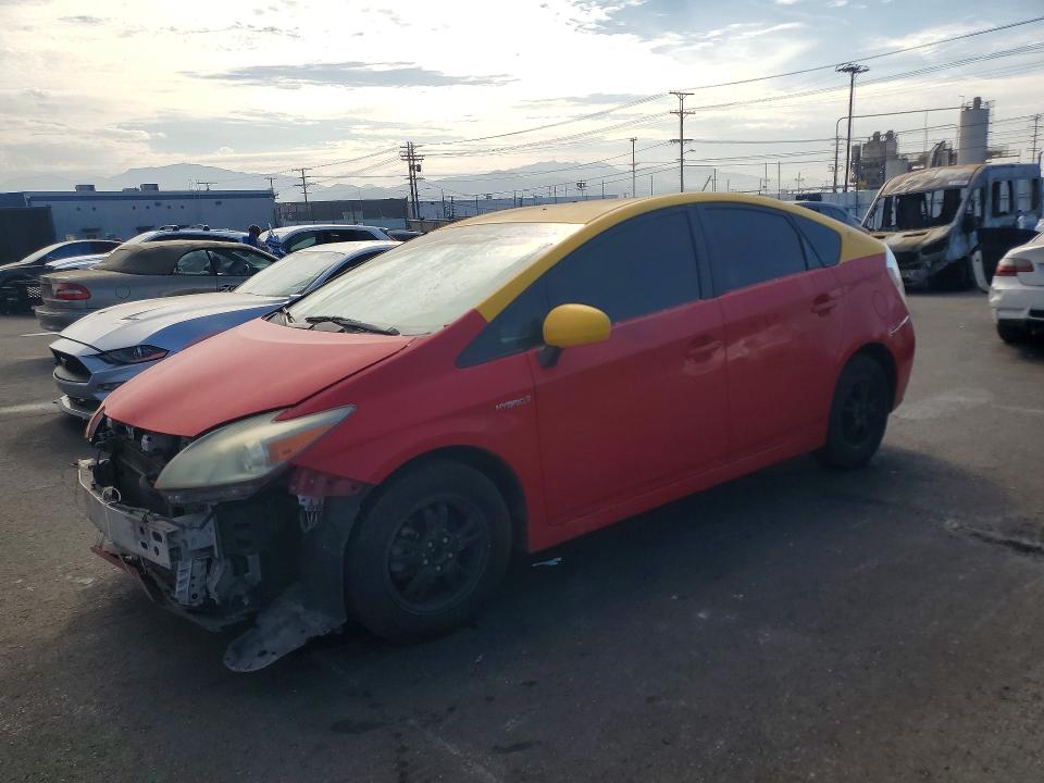 2015 Toyota Prius VIN JTDKN3DU9F1980937 COPART salvage auction — FRONT END, CA - CERT OF TITLE-SALVAGED, sold $675 on 2026-07-27 (photo 1)
