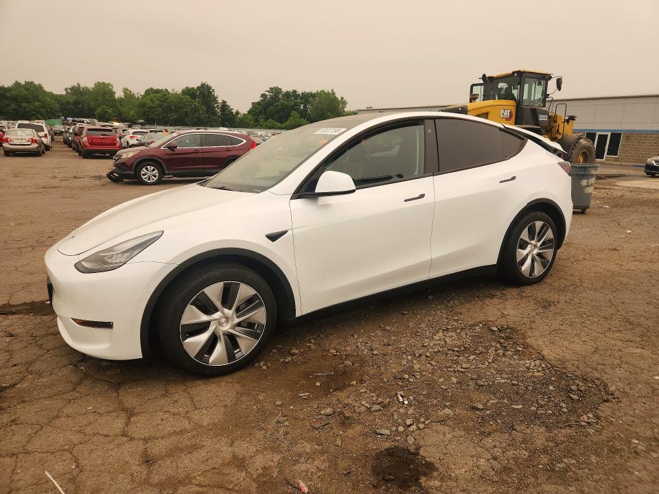 2023 Tesla Model y VIN 7SAYGDEE5PA101668 COPART salvage auction — REAR END, Ct - Cert Of Title-Salvage, sold $2,100 on 2026-07-24 (photo 1)