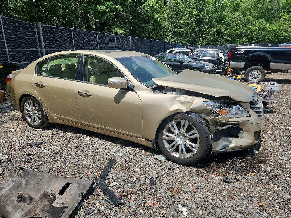 2011 Hyundai Genesis VIN KMHGC4DE3BU121616 COPART salvage auction — FRONT END, MD - CERT OF SALVAGE > 75% DAMAGE, sold $225 on 2026-07-17 (photo 4)