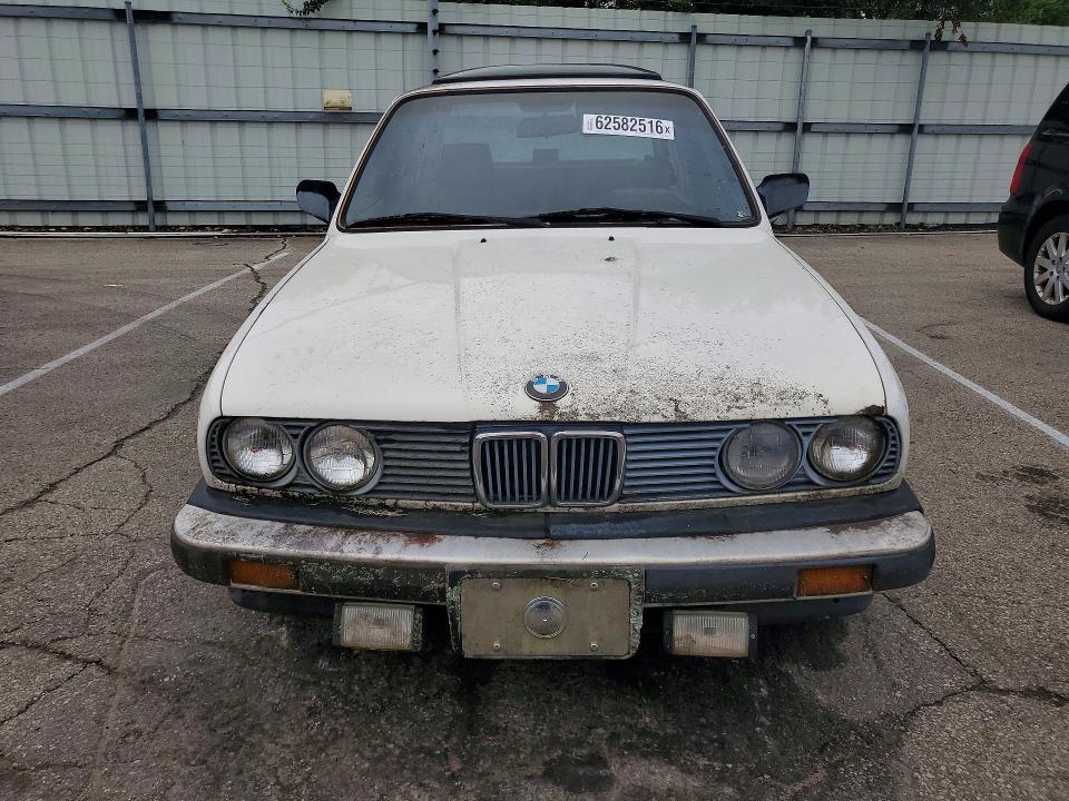 1986 BMW 3 series VIN WBAAE6409G0704997 COPART salvage auction — MINOR DENT/SCRATCHES, OH - CERTIFICATE OF TITLE (P), sold $4,850 on 2026-08-31 (photo 5)