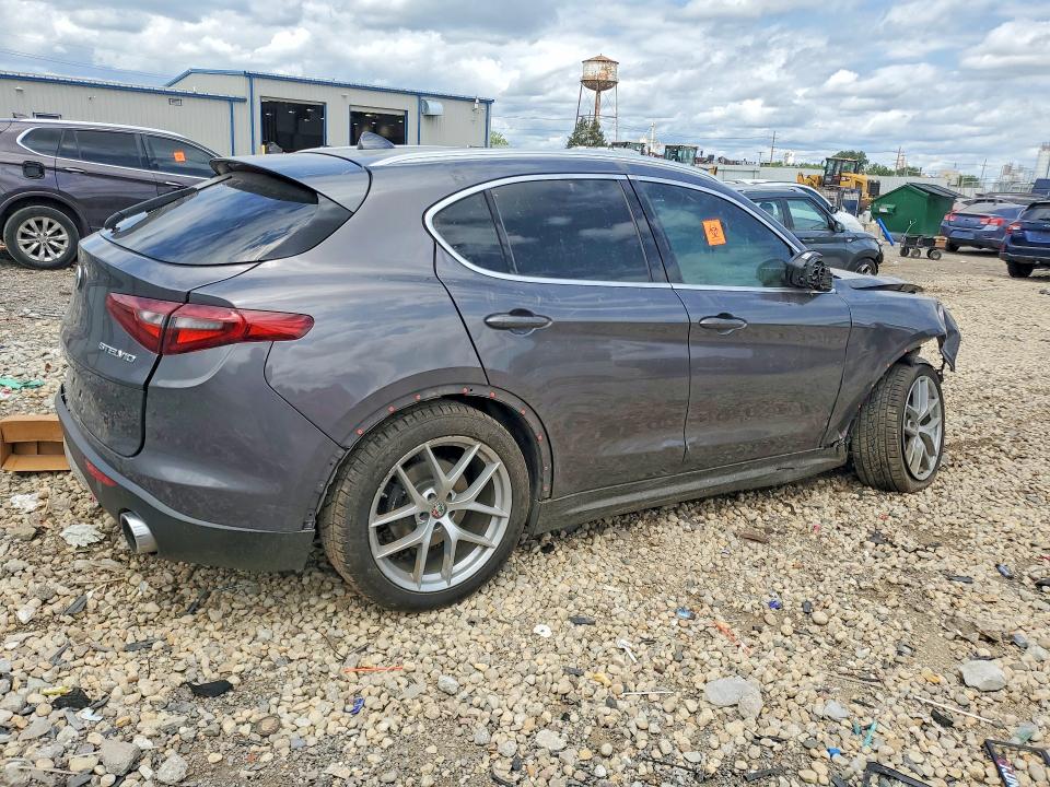 2018 Alfa romeo Stelvio VIN ZASFAKAN1J7B73748 COPART salvage auction — ALL OVER, Il - Salvage Certificate, sold $375 on 2026-09-16 (photo 3)