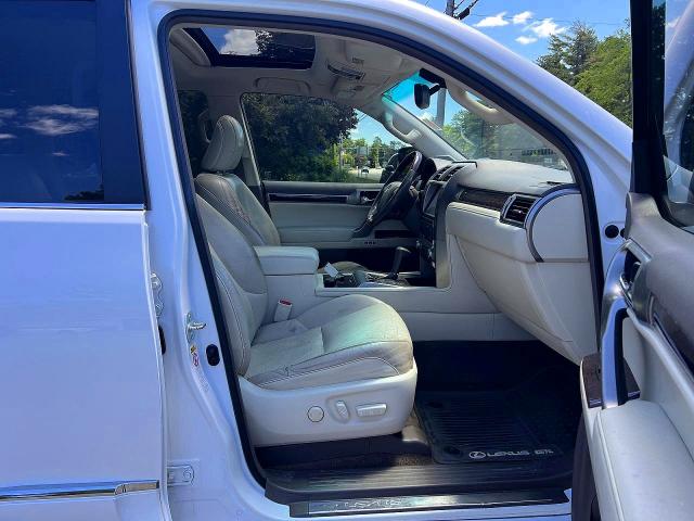 2017 Lexus Gx VIN JTJBM7FX5H5167718 COPART salvage auction — MINOR DENT/SCRATCHES, TX - CERTIFICATE OF TITLE (P), sold $17,000 on 2026-07-10 (photo 5)