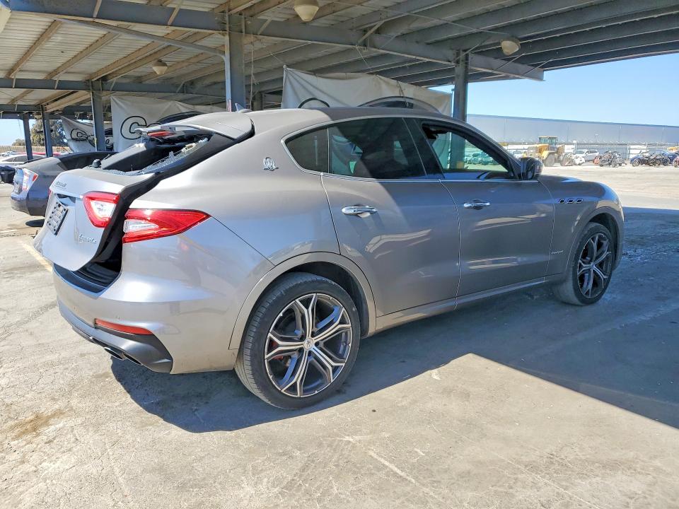 2019 Maserati Levante VIN ZN661XUS3KX320692 COPART salvage auction — REAR END, Ca - Salvage Certificate, sold $12,100 on 2026-08-11 (photo 3)