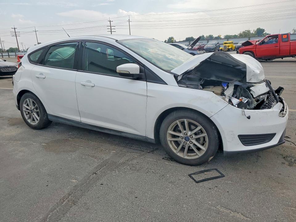 2015 Ford Focus VIN 1FADP3K28FL220531 COPART salvage auction — FRONT END, Id - Salvage Certificate Of Title, sold $399 on 2026-08-15 (photo 4)