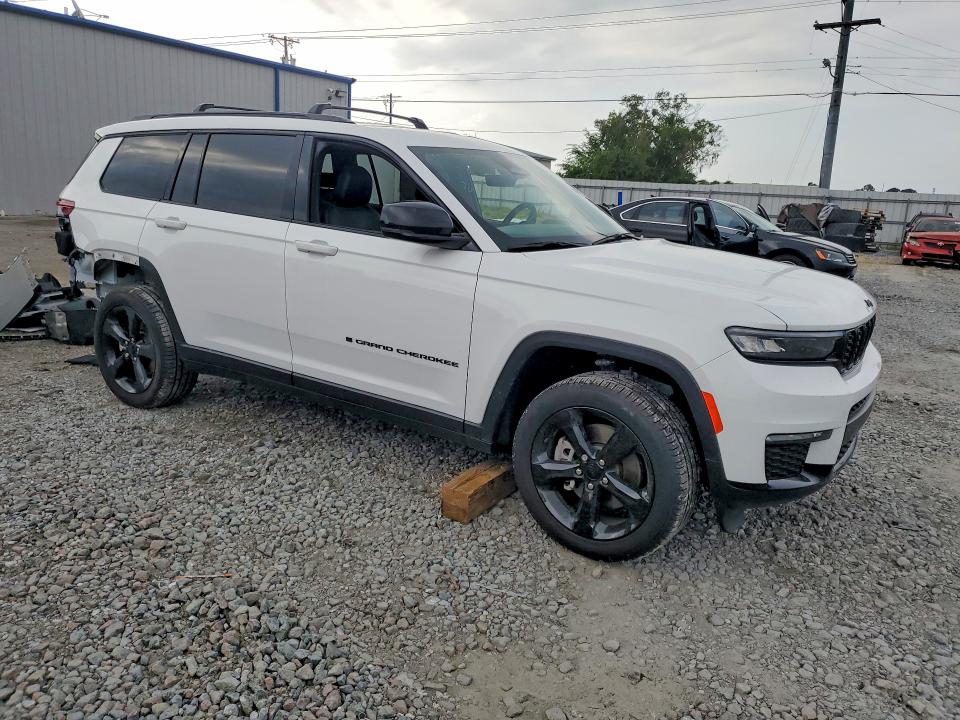 2025 Jeep Grand cherokee VIN 1C4RJKBG5S8651316 COPART salvage auction — REAR END, Fl - Cert Of Title Slvg Rebuildable, sold $17,200 on 2026-08-21 (photo 4)