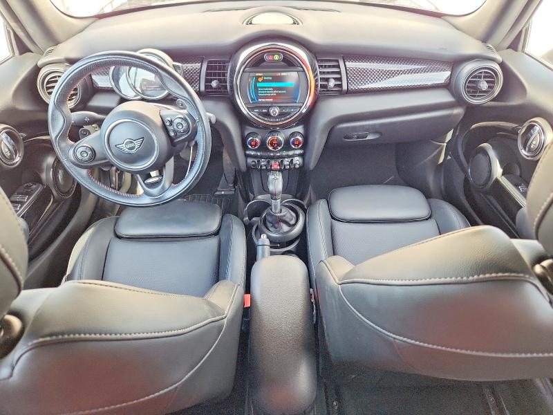2019 Mini Cooper VIN WMWWG9C56K3E40064 COPART salvage auction — WATER/FLOOD, Ok - Cert Of Title-Salvage Flood, sold $1,000 on 2026-07-29 (photo 8)
