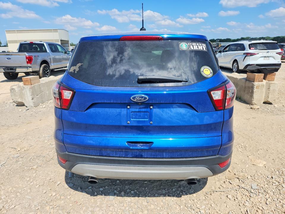 2017 Ford Escape VIN 1FMCU0GD7HUC78775 COPART salvage auction — MINOR DENT/SCRATCHES, MO - DEALER ONLY CLEAN TITLE, sold $425 on 2026-07-26 (photo 6)