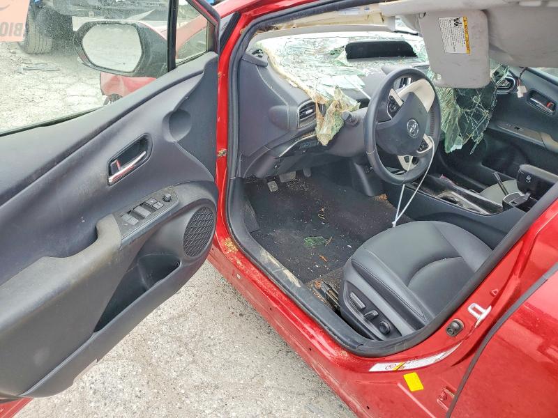 2019 Toyota Prius VIN JTDKARFP9K3106852 COPART salvage auction — ROOF, NC - SALVAGE CERT-WATER/FLOOD DAMAG, sold $2,000 on 2026-07-31 (photo 8)