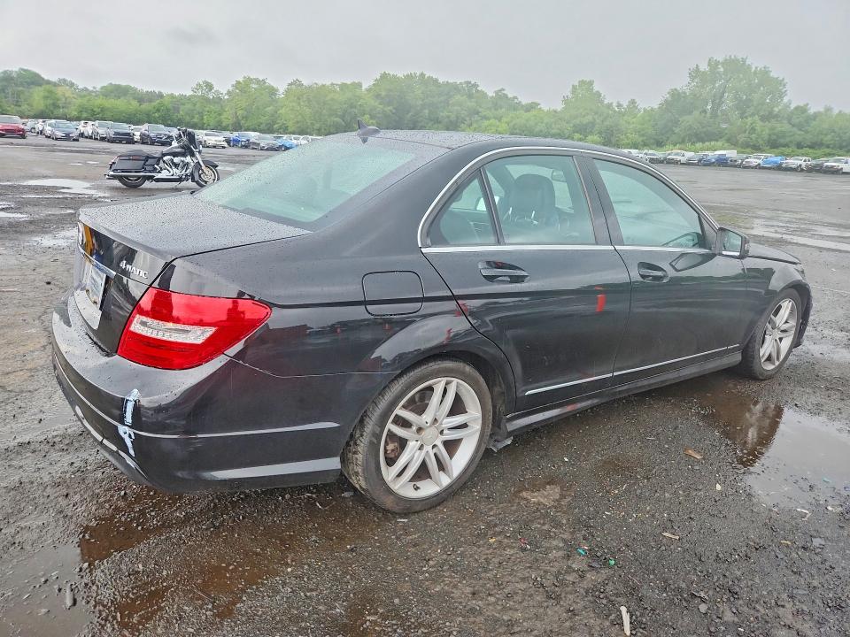 2013 Mercedes-benz C-klasse VIN WDDGF8AB8DR276753 COPART salvage auction — FRONT END, Ct - Cert Of Title-Salvage, sold $1,100 on 2026-07-28 (photo 3)