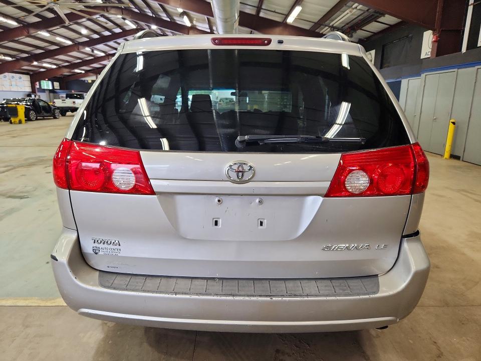 2008 Toyota Sienna VIN 5TDZK23C08S221495 COPART salvage auction — MINOR DENT/SCRATCHES, MA - CERTIFICATE OF TITLE (P), sold $1,400 on 2026-07-31 (photo 6)