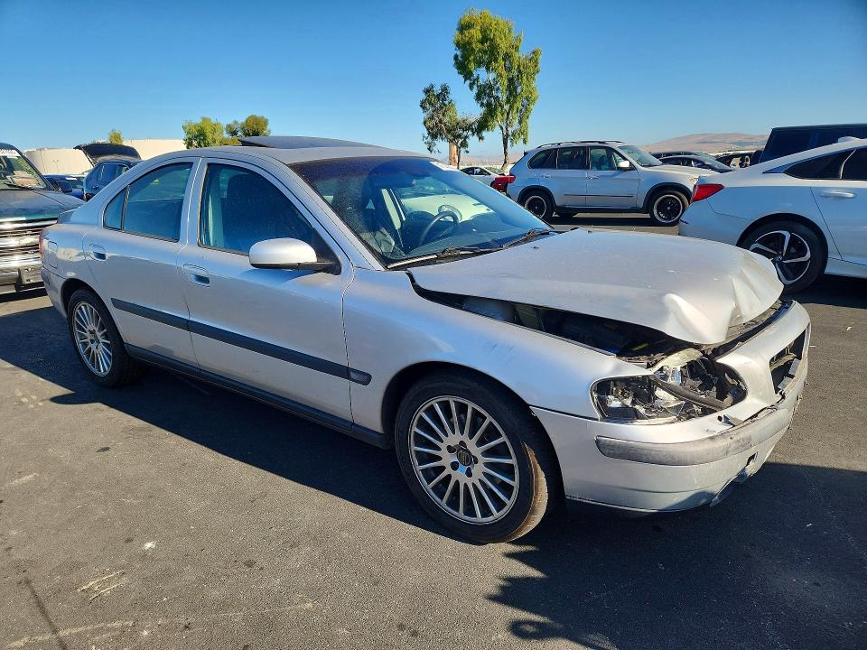 2004 Volvo S60 VIN YV1RS59V342388195 COPART salvage auction — FRONT END, CA - SALVAGE CERTIFICATE, sold $175 on 2026-08-05 (photo 4)