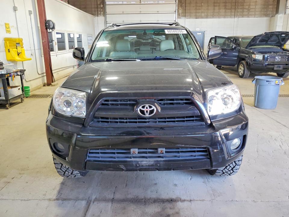 2006 Toyota 4runner VIN JTEBU17R868060377 COPART salvage auction — MECHANICAL, MN - CERTIFICATE OF TITLE, sold $6,200 on 2026-07-16 (photo 5)