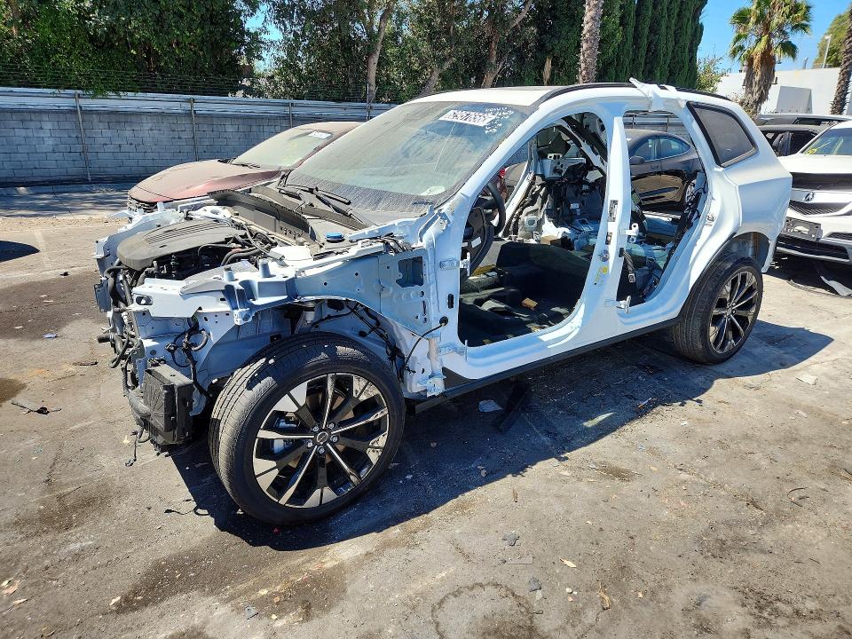 2026 Volvo Xc60 VIN YV4M12RC4T1297163 COPART salvage auction — STRIPPED, Ca - Certificate Of Title, sold $100 on 2026-08-06 (photo 1)